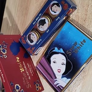 Besame Disney Snow White Eyeshadow & Lip Balm set of 2